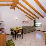 Riva Del Lario Apartman Gravedona