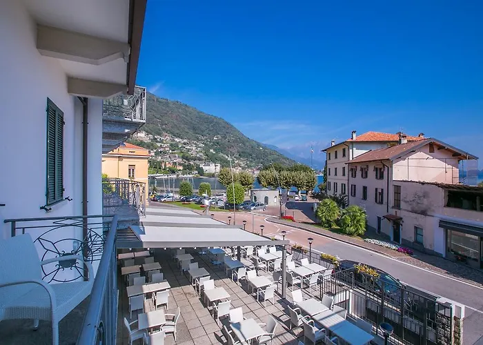 Riva Del Lario