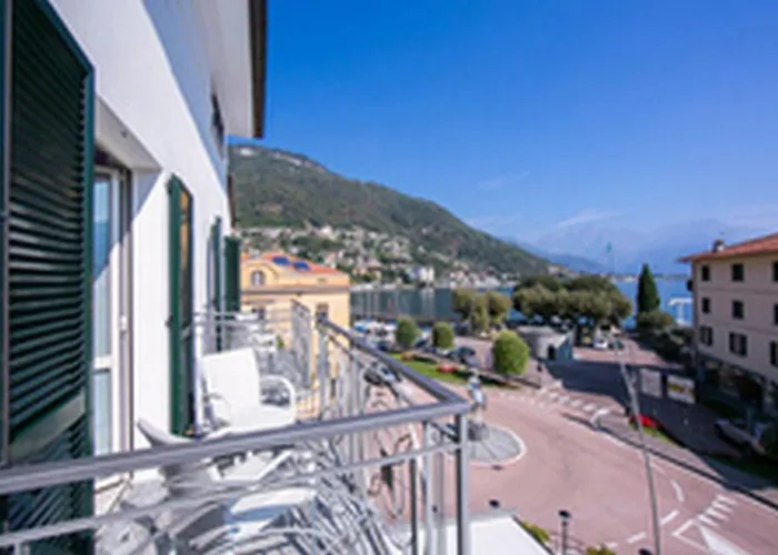Riva Del Lario