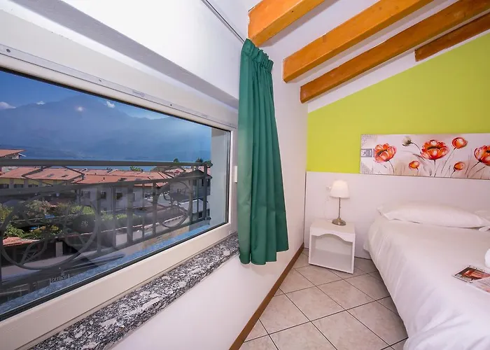 Apartamento Riva Del Lario *