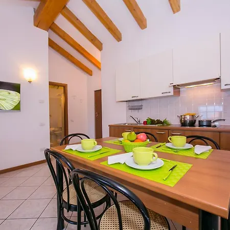 Apartment Riva Del Lario