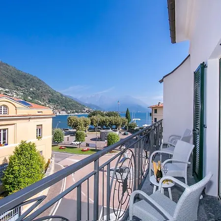 아파트 Riva Del Lario *
