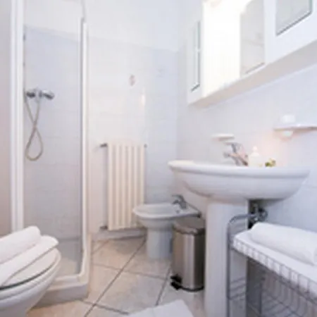 Apartment Riva Del Lario Gravedona