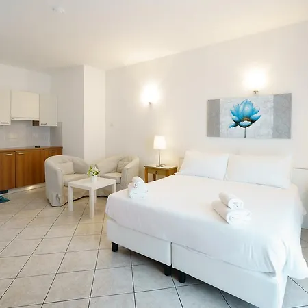 Apartment Riva Del Lario