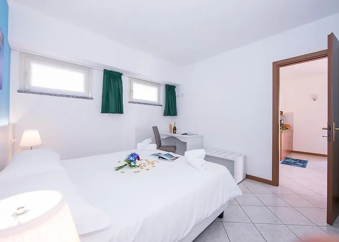 Riva Del Lario Апартаменты